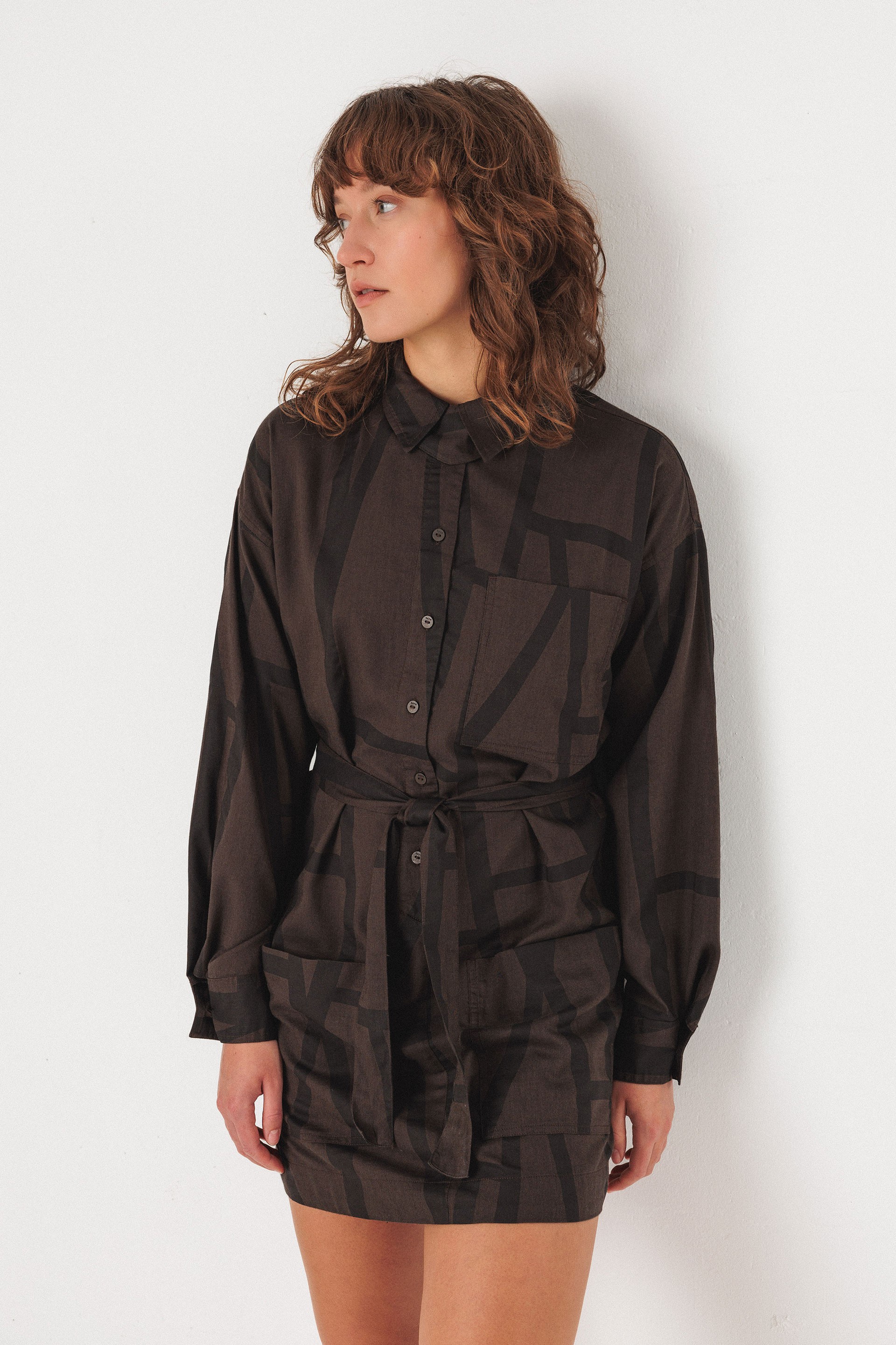 SKFK  Overhemdjurk Izua Brown