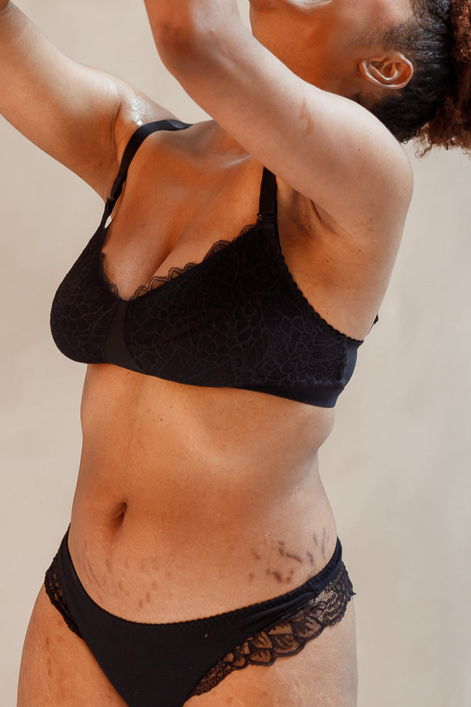 Savara Intimates  Voedingsbeha Linden Zwart