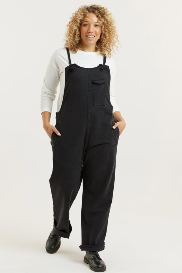 Flax and Loom  Tuinbroek Lou Barker Zwart