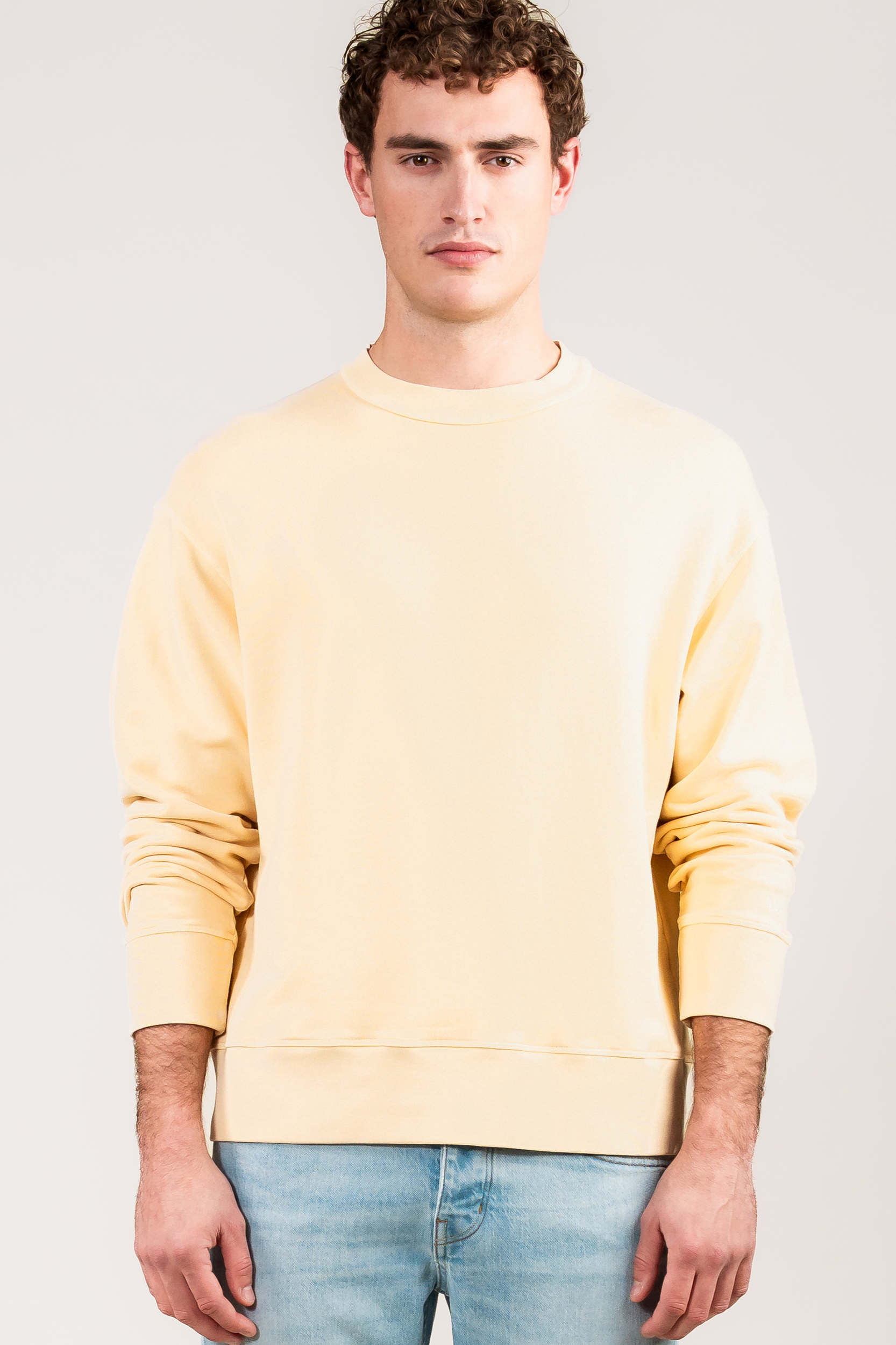 Kuyichi mannen vegan Sweatshirt Jimi Sahara Geel
