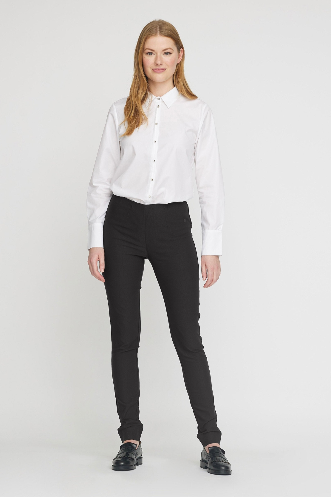 LAURIE  Broek Vicky Slim Ml Zwart