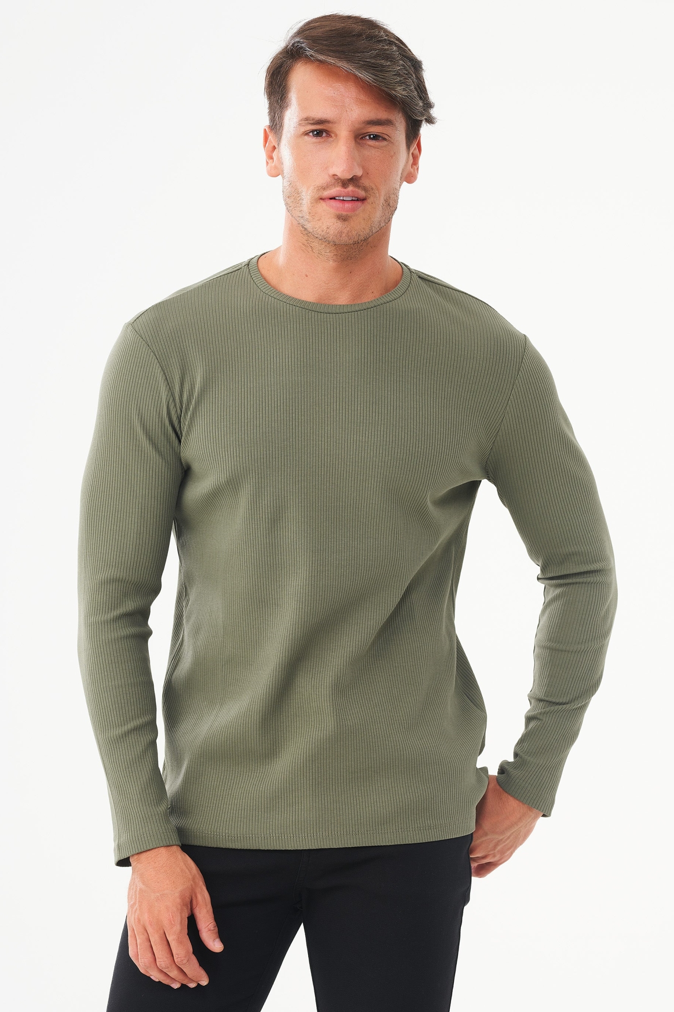 ORGANICATION mannen vegan Geribbelde Top Kaki Groen