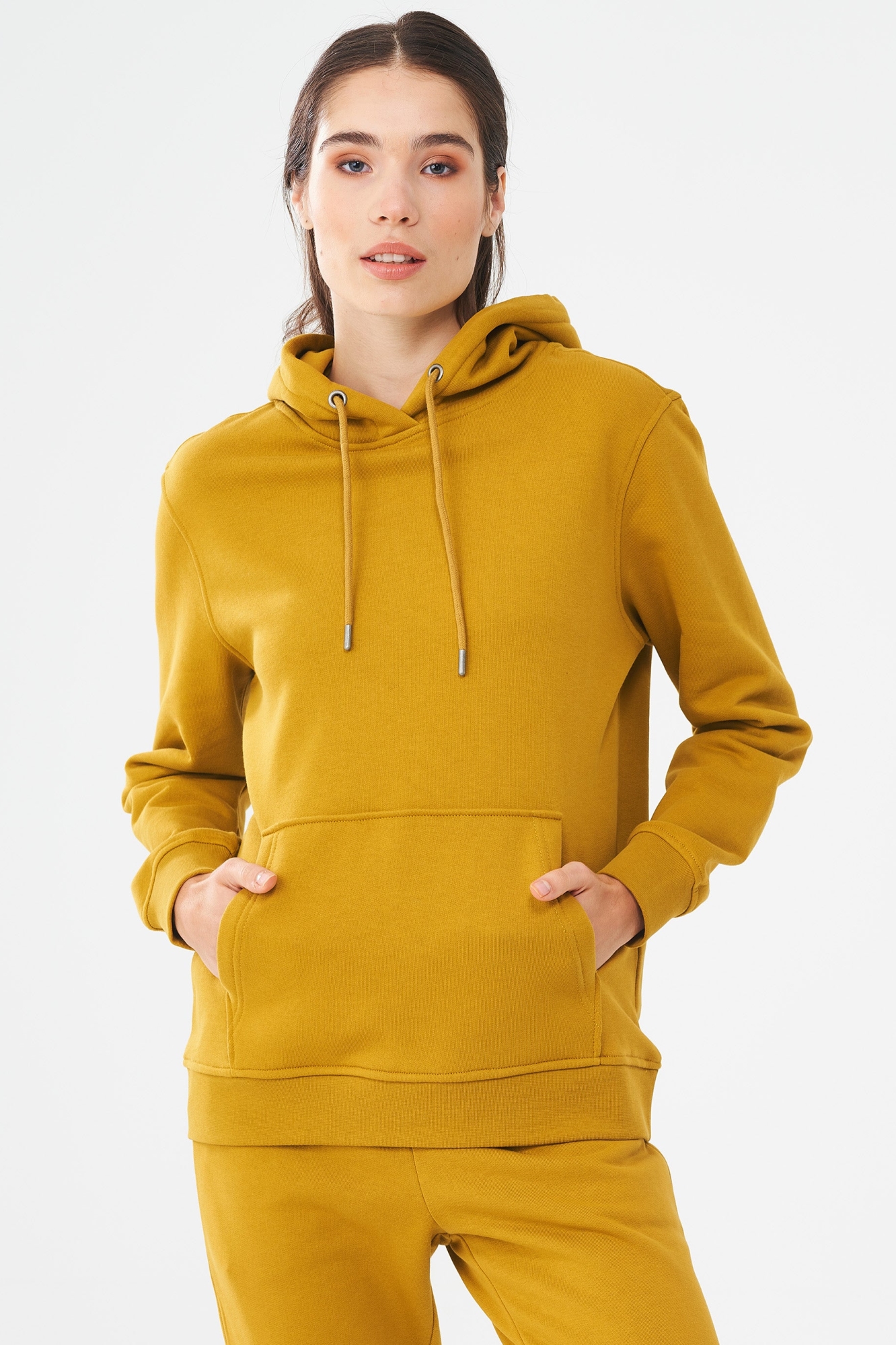 ORGANICATION  Hoodie Donkergeel