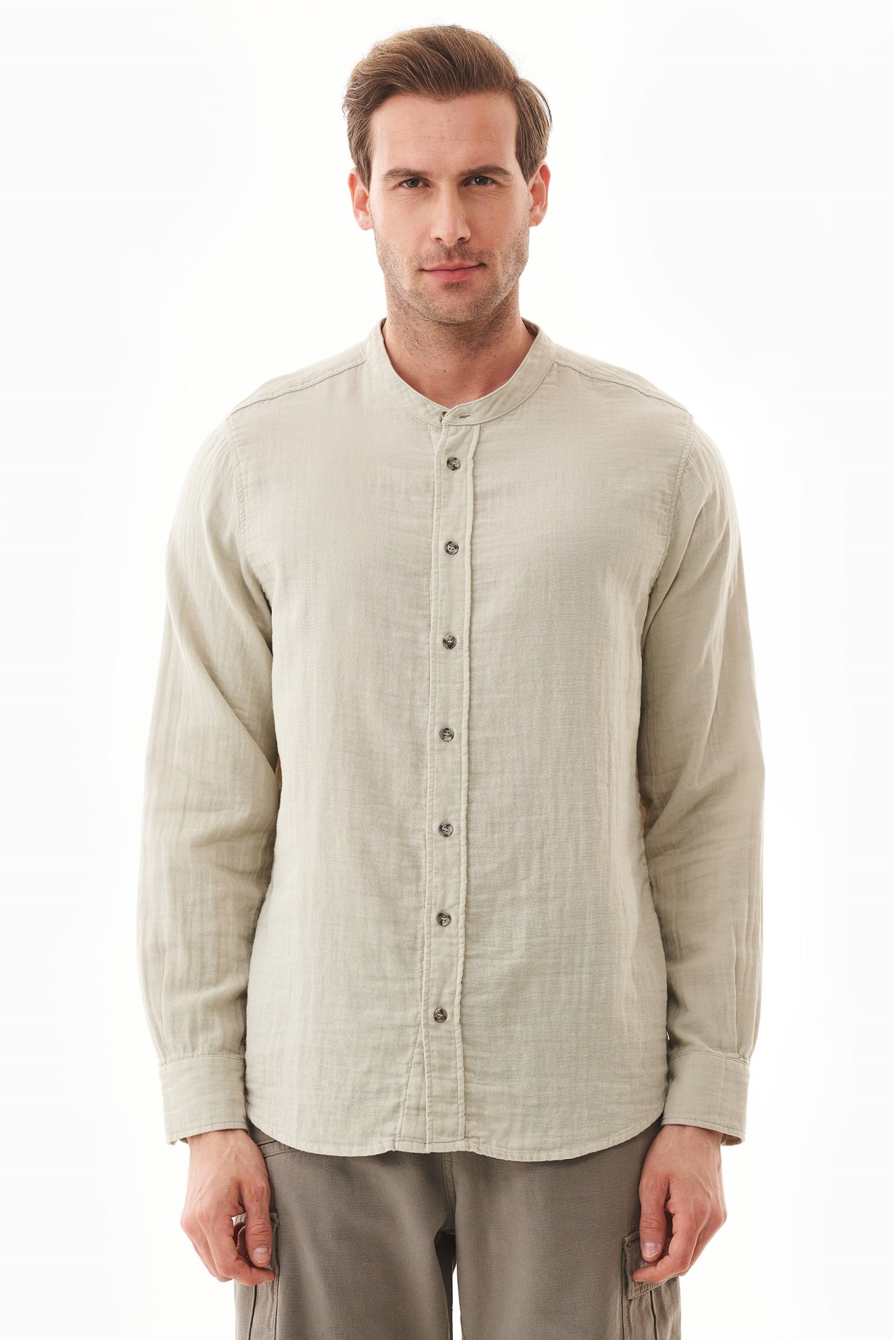 ORGANICATION mannen vegan Shirt Met Opstaande Kraag Tint Groen
