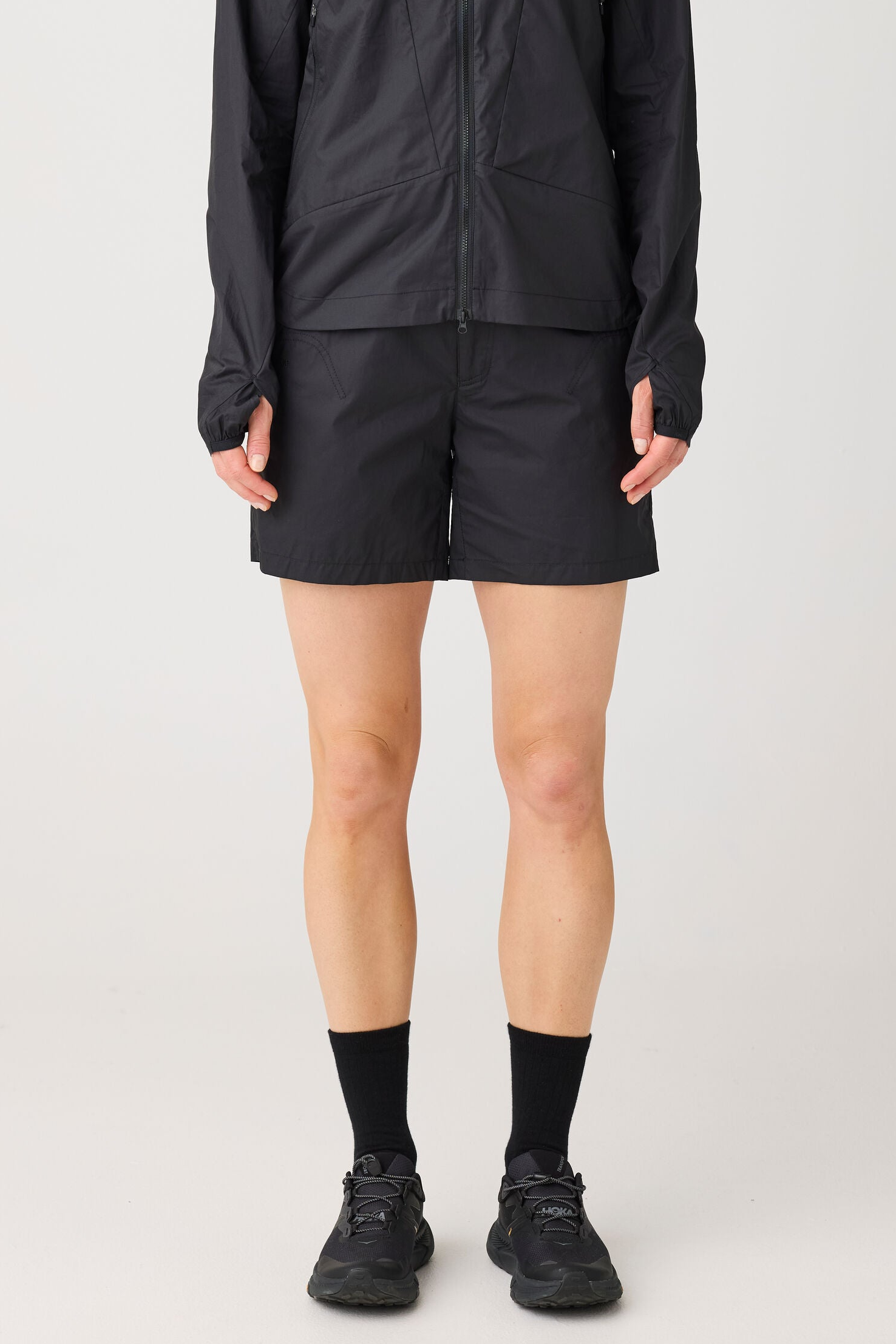 KnowledgeCotton Apparel  Shorts Vent Ripstop 90 Zwart Jet