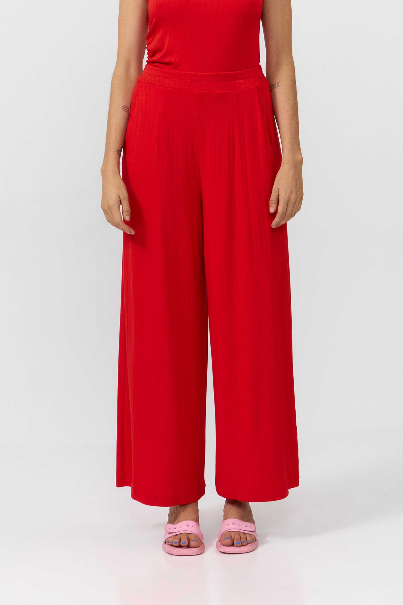 SUITE13LAB  Broek Yala Rood