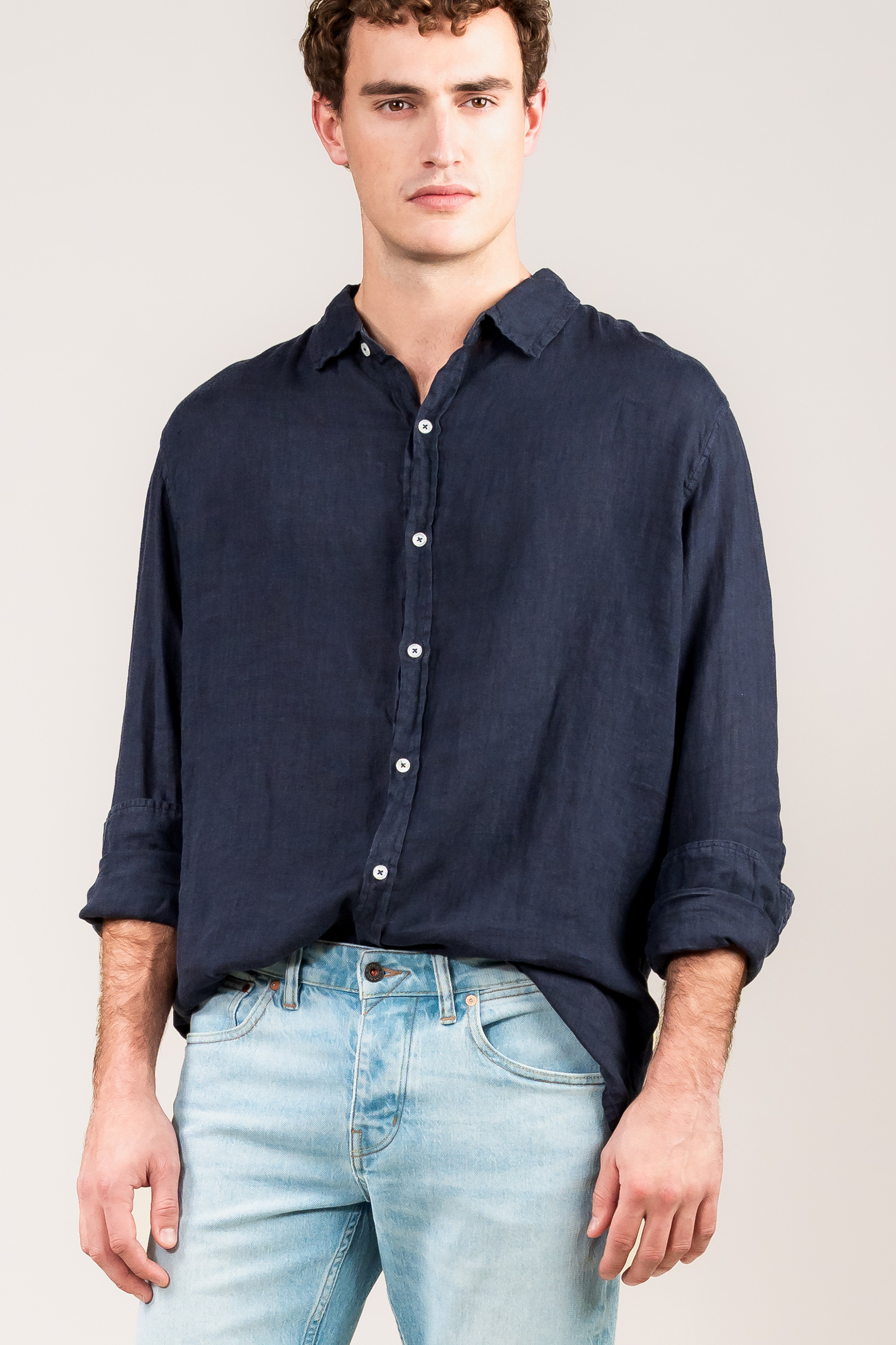 Kuyichi mannen vegan Shirt Milan Middernachtblauw