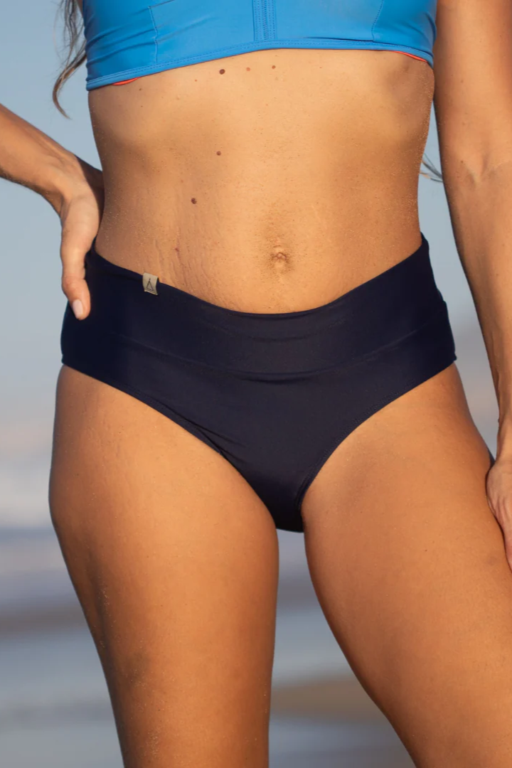 Inaska  Bikinibroekje Zachte Taille Flow Donkerblauw