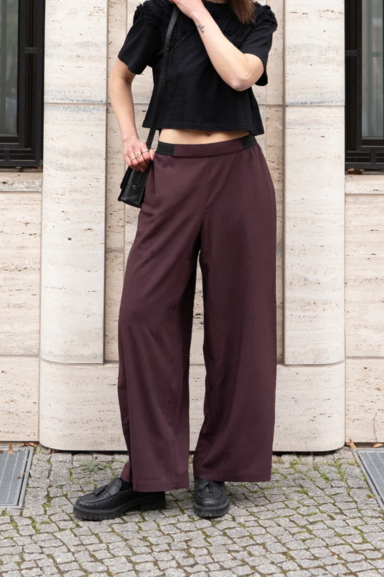 LOVJOI  Broek Sandrose Bietenpaars