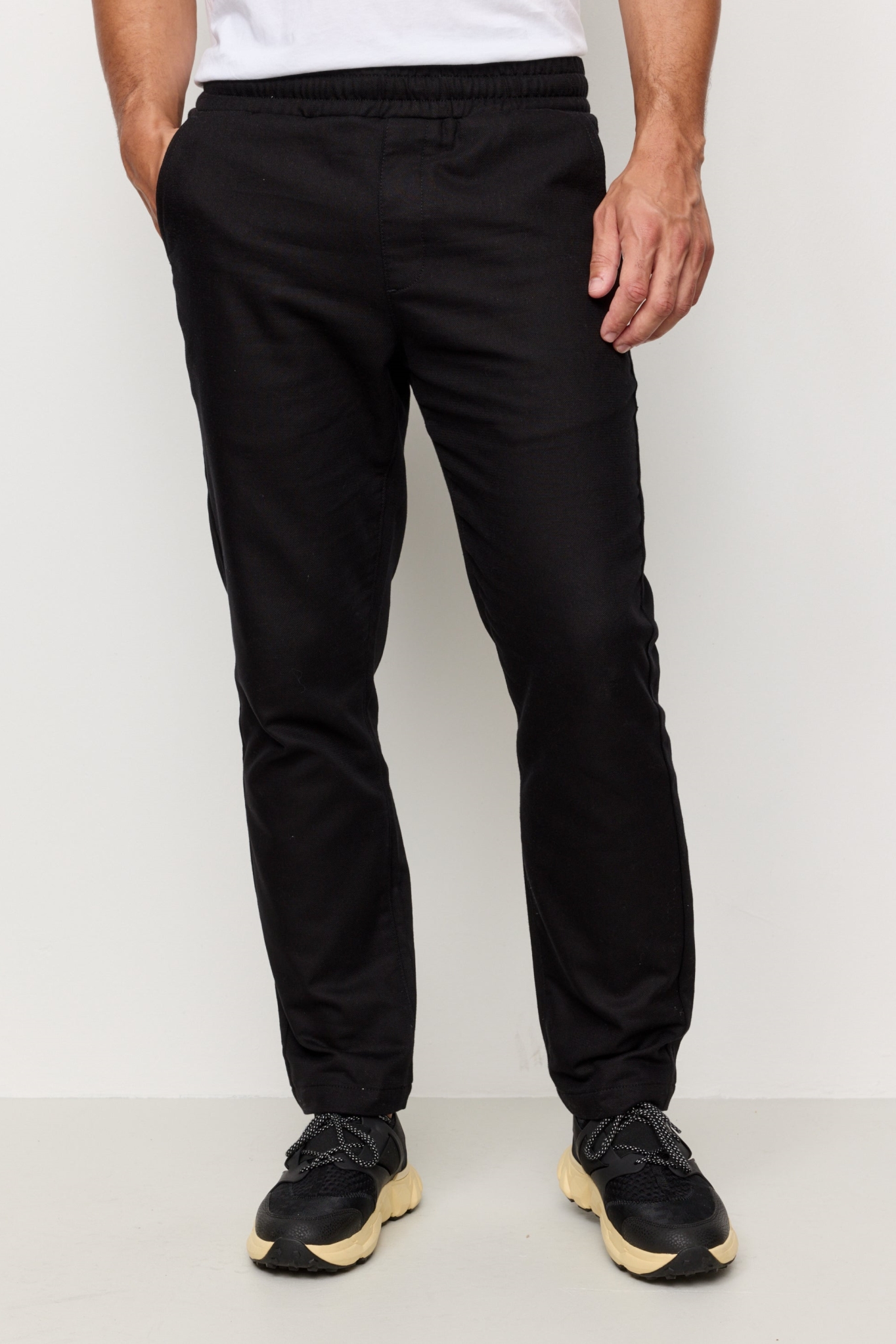 Recolution mannen vegan Chino Broek Tamarind Zwart