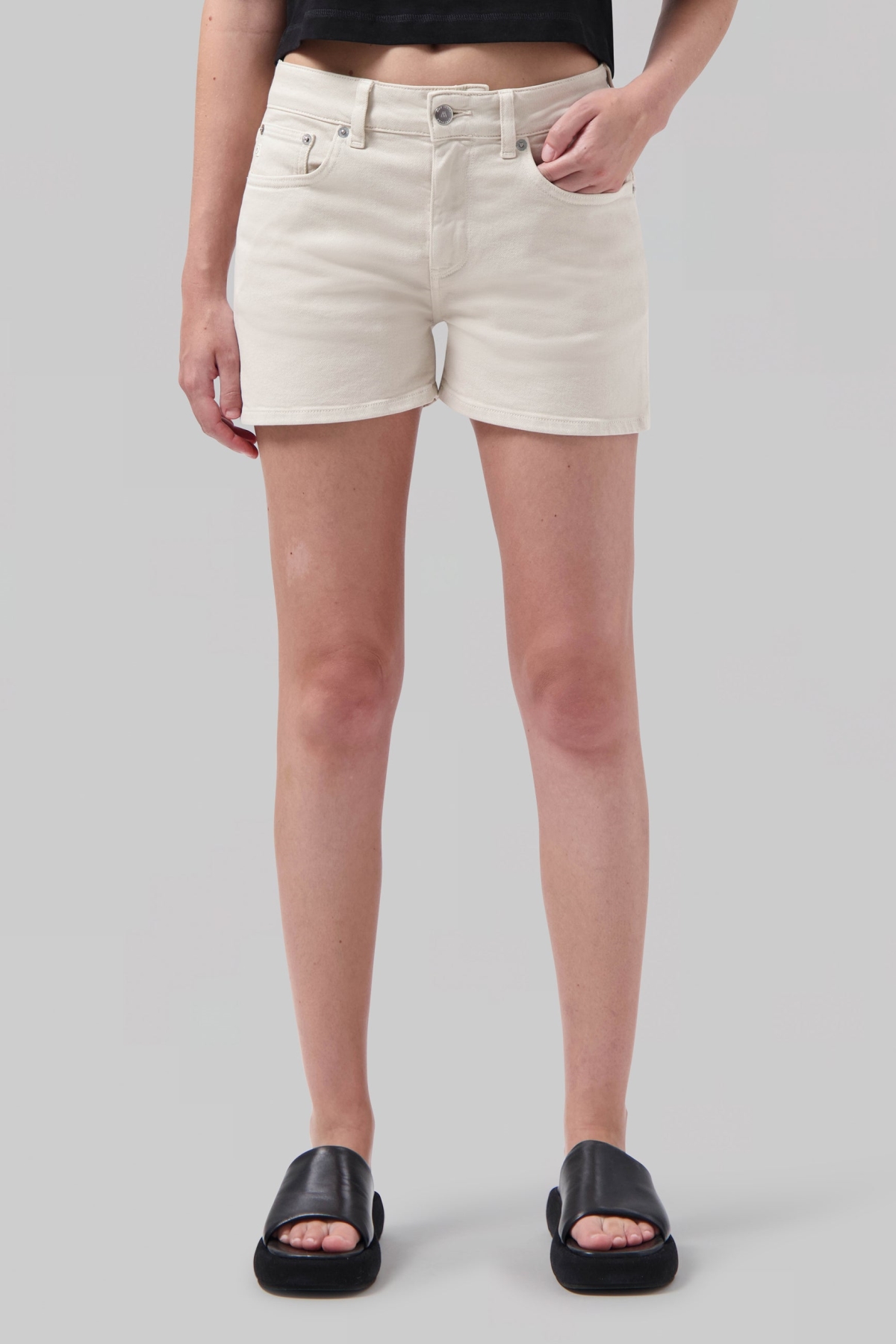 MUD Jeans  Kort Shorty-Krijt