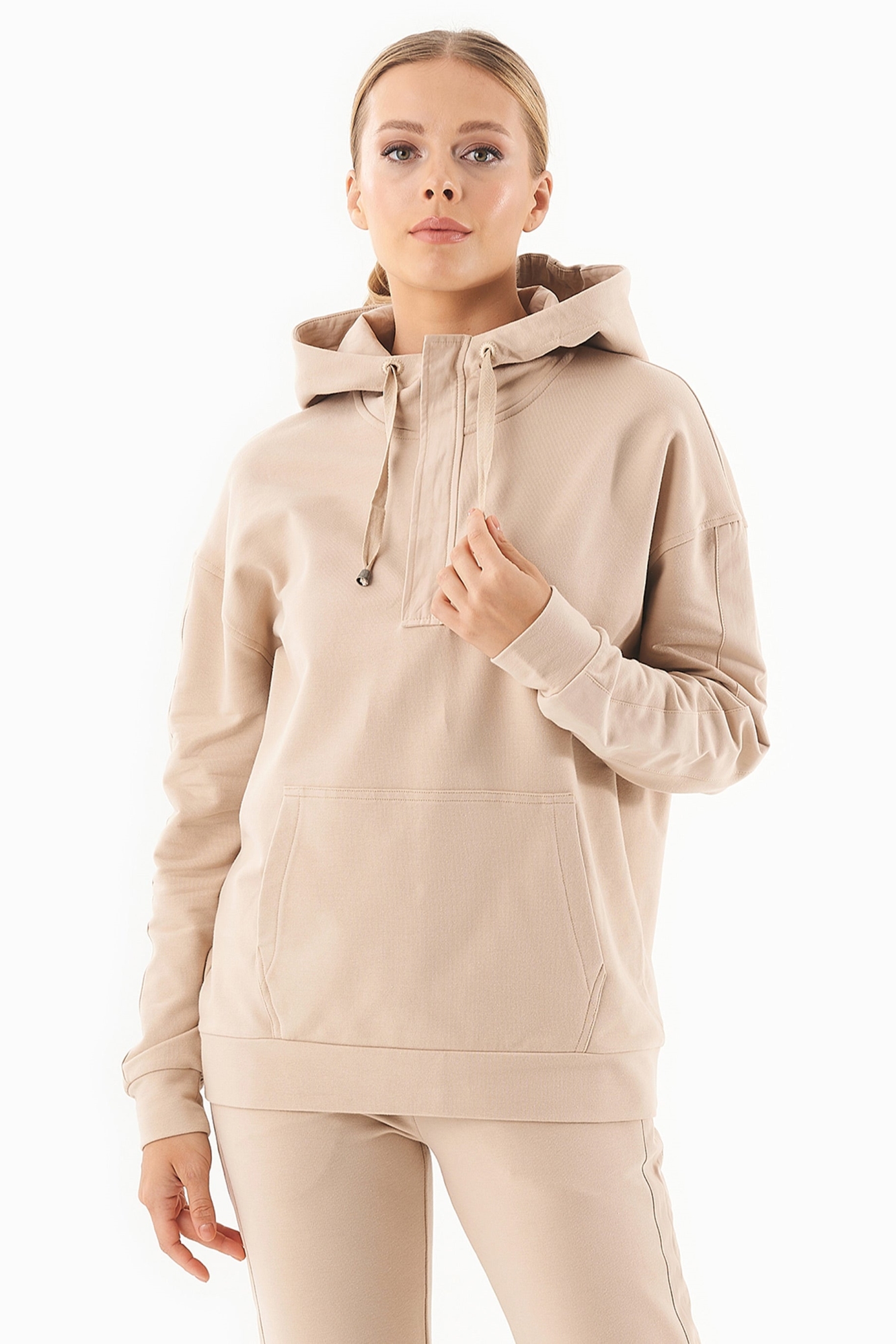 ORGANICATION  Sweathoodie Biologisch Katoen Beige