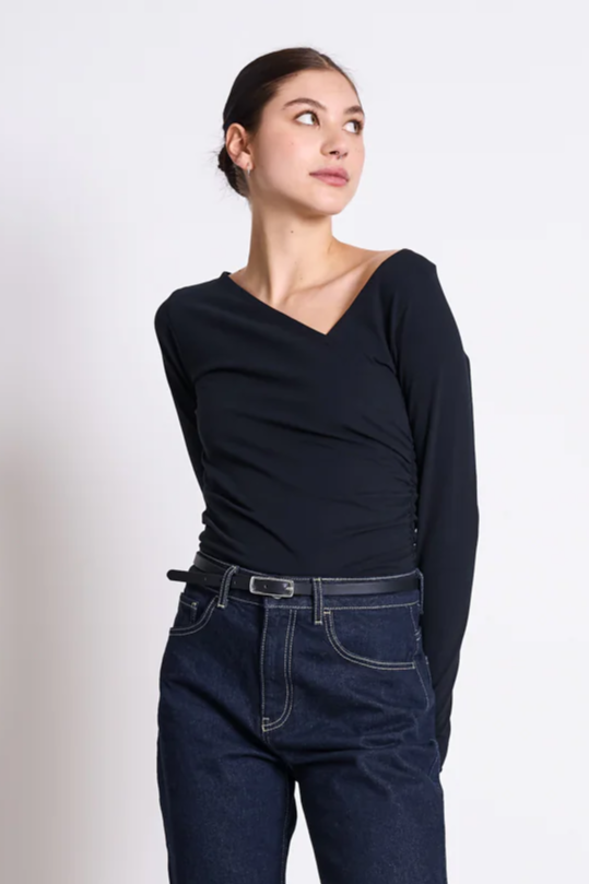 JAN 'N JUNE  Lange Mouwen Asymmetrisch Casma Zwart