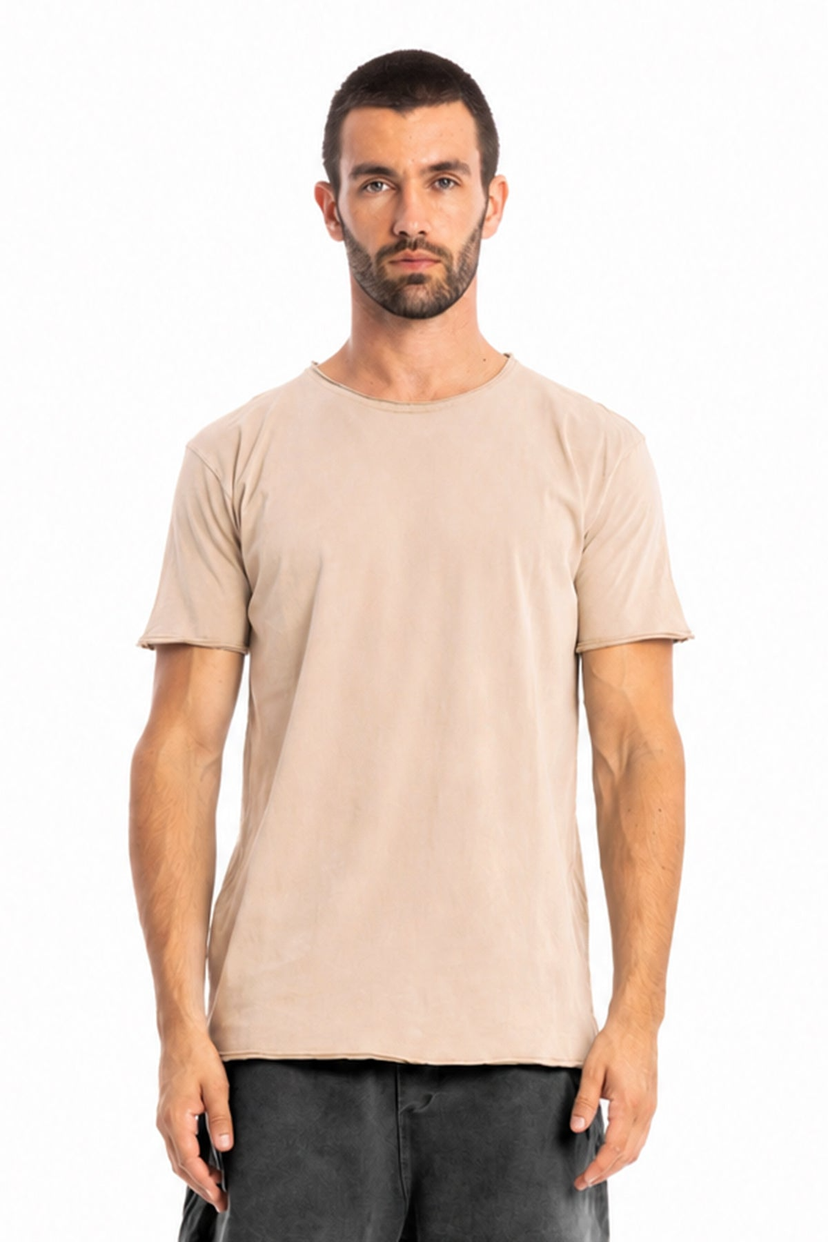 RAVENS VIEW IBIZA mannen vegan T-Shirt Rond Met Afbeelding Van Wild Woestijnzand.