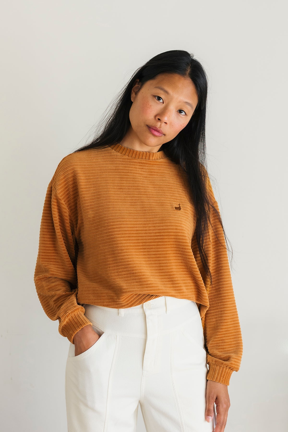 TWOTHIRDS  Sweatshirt Oleny Donker Mosterd