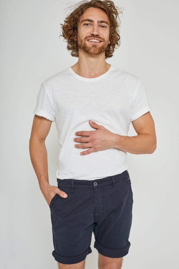 Kuyichi mannen vegan Chino Shorts Toby Donkerblauw