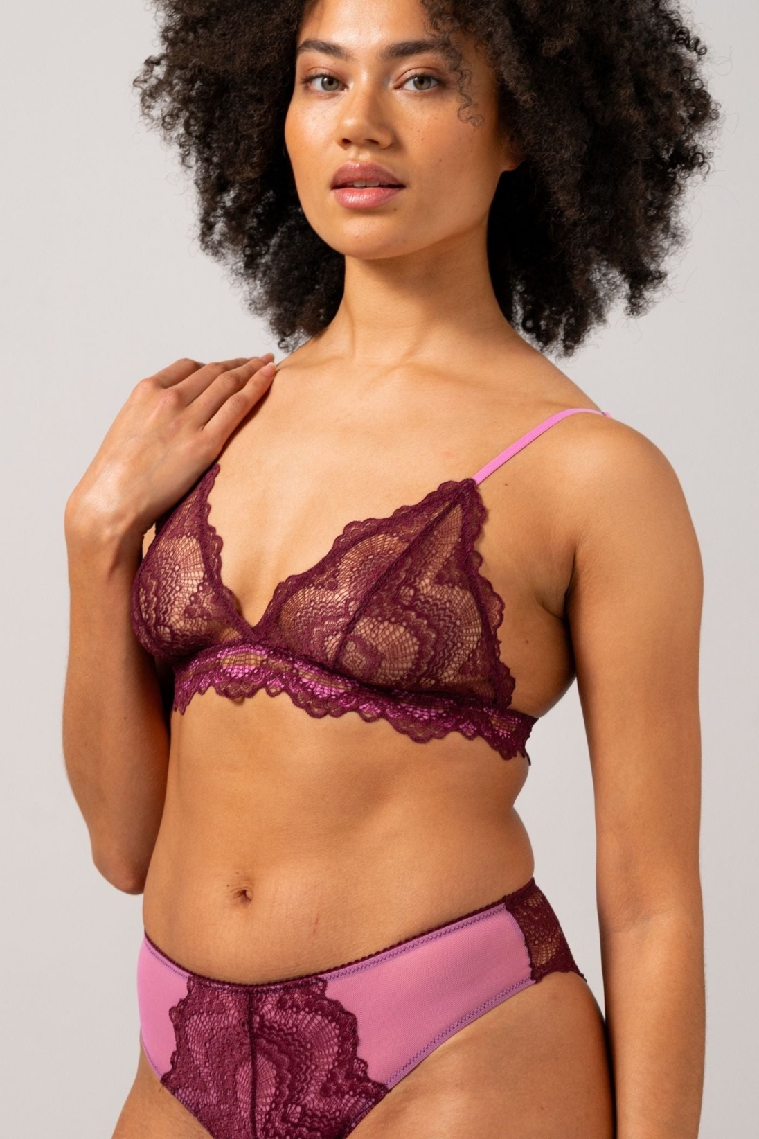 Understatement  Triangelbralette Bordeauxrood En Snoeproze
