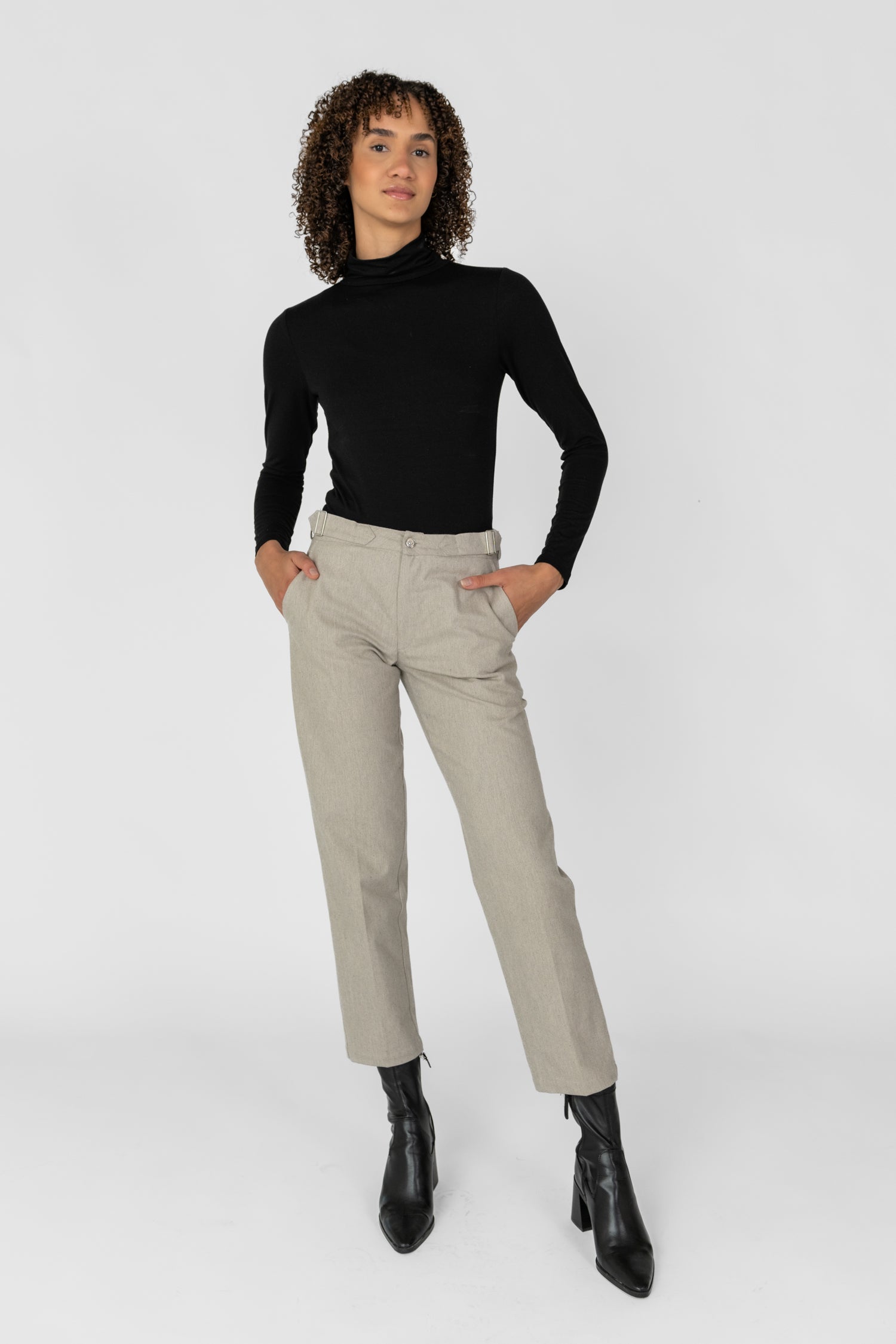 STORY OF MINE  Broek Slim-Fit Stof Beige