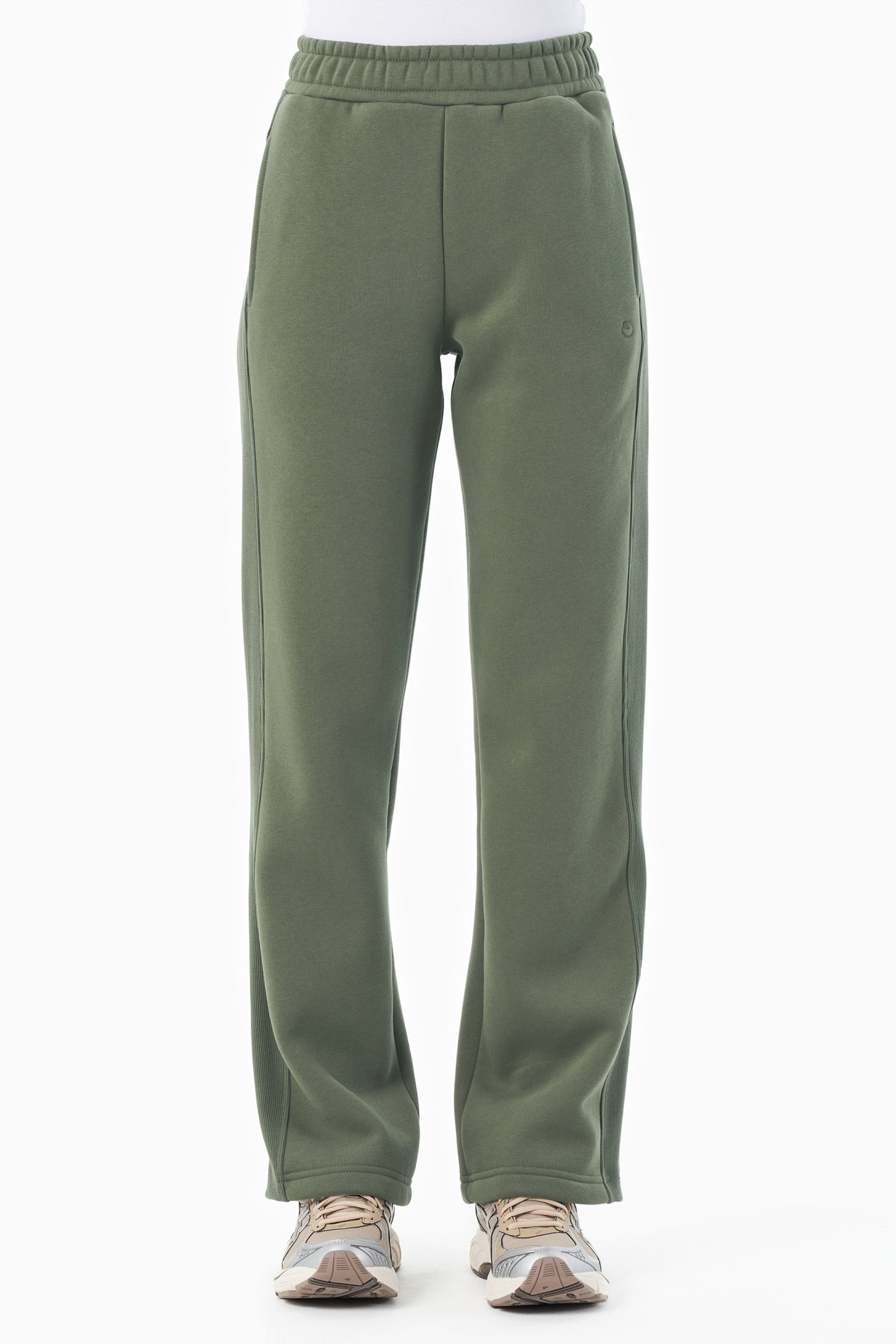 ORGANICATION  Joggingbroek Polly Olive