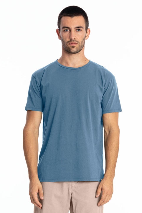 RAVENS VIEW IBIZA mannen vegan T-Shirt Ronde Hals Azur Jeansblauw
