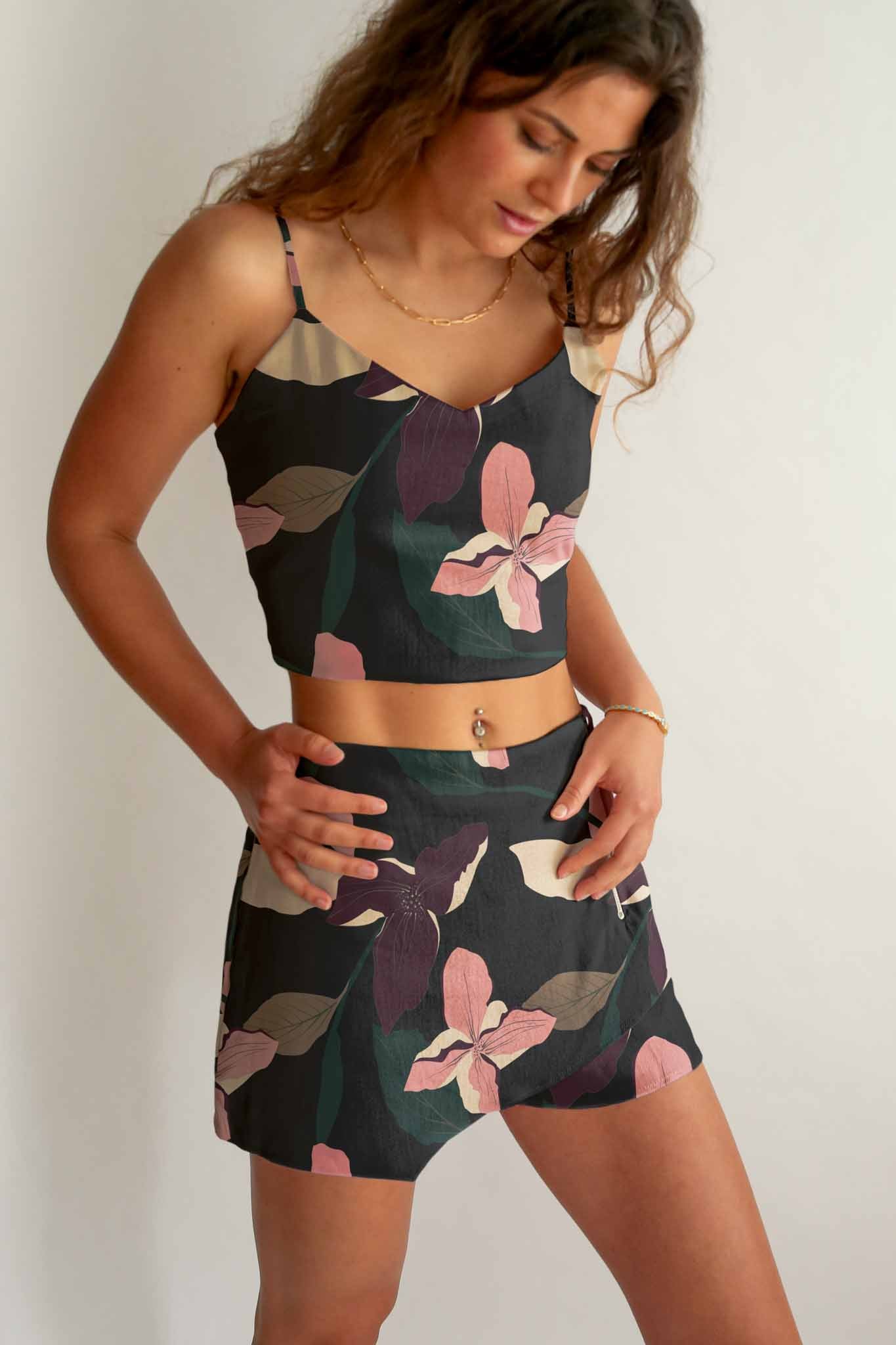 Averie  Crop Top En Shorts Set Athena Lily Posy Print Op Groen