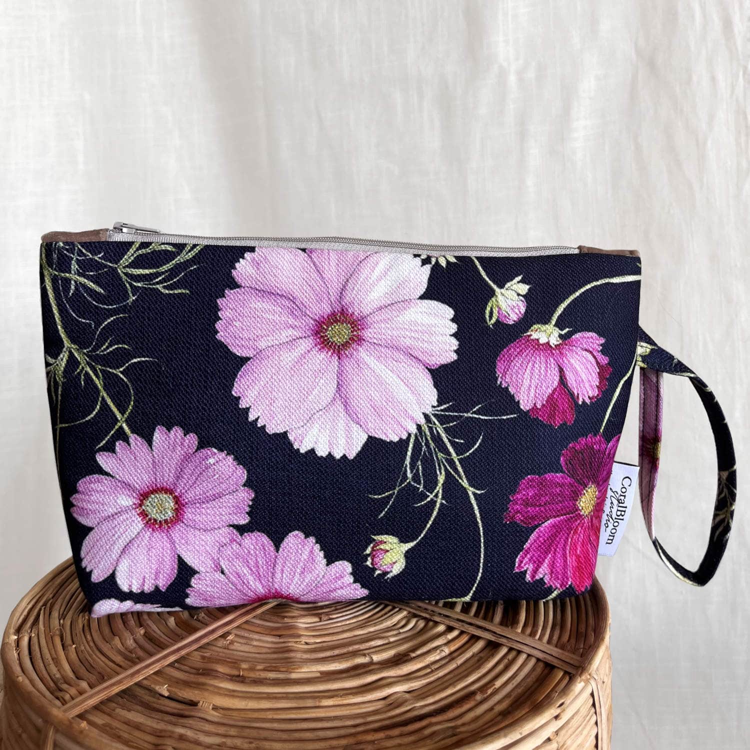 Cosmos Floral Clutch