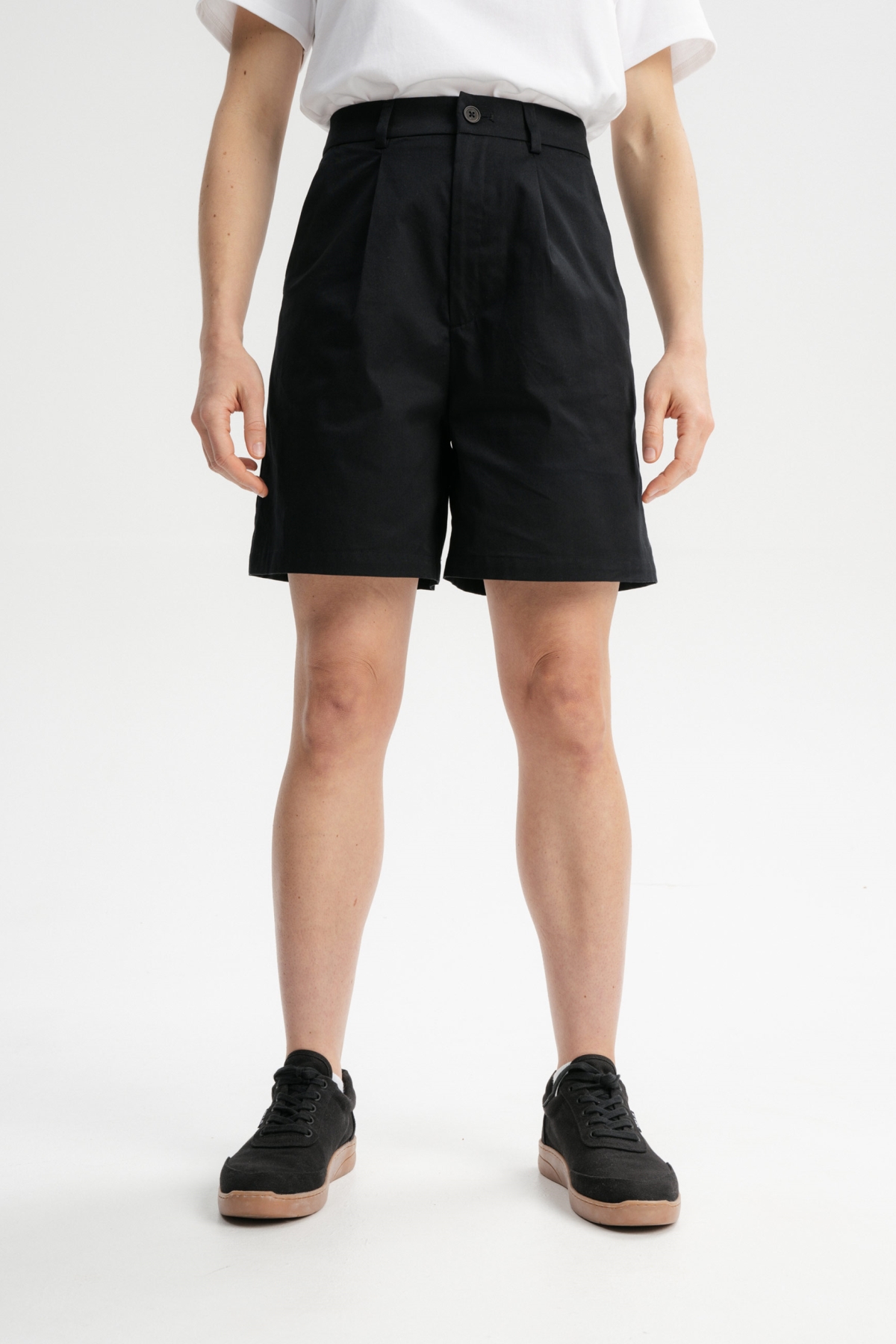 MELA Sabitha Vegan Shorts Zwart