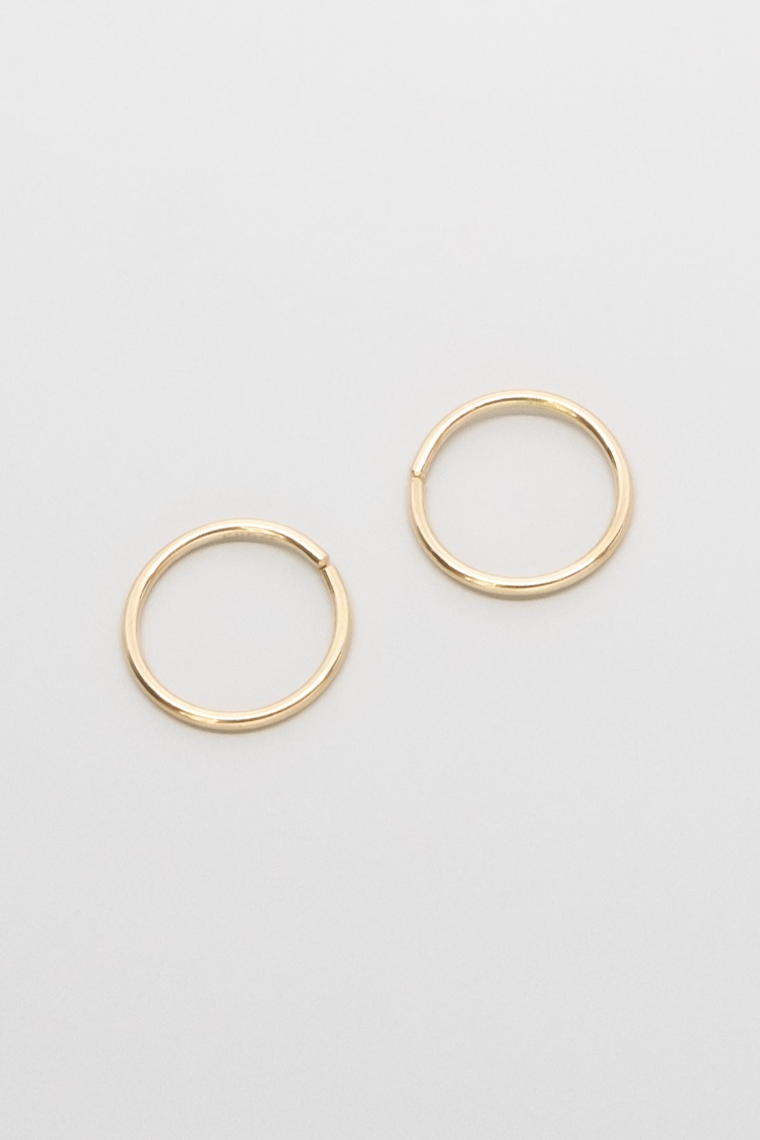 fejn  Mini Hoop Glanzend Massief Geel Goud