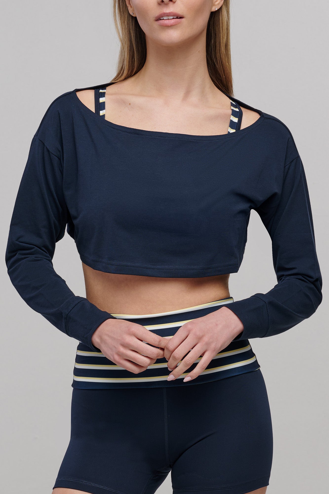 SEAAV  Shrug Two-Way Midnight Blue