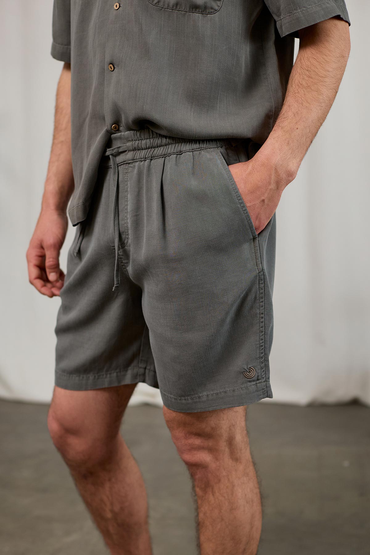 TWOTHIRDS mannen vegan Shorts Gothmund Gunmetal Grey