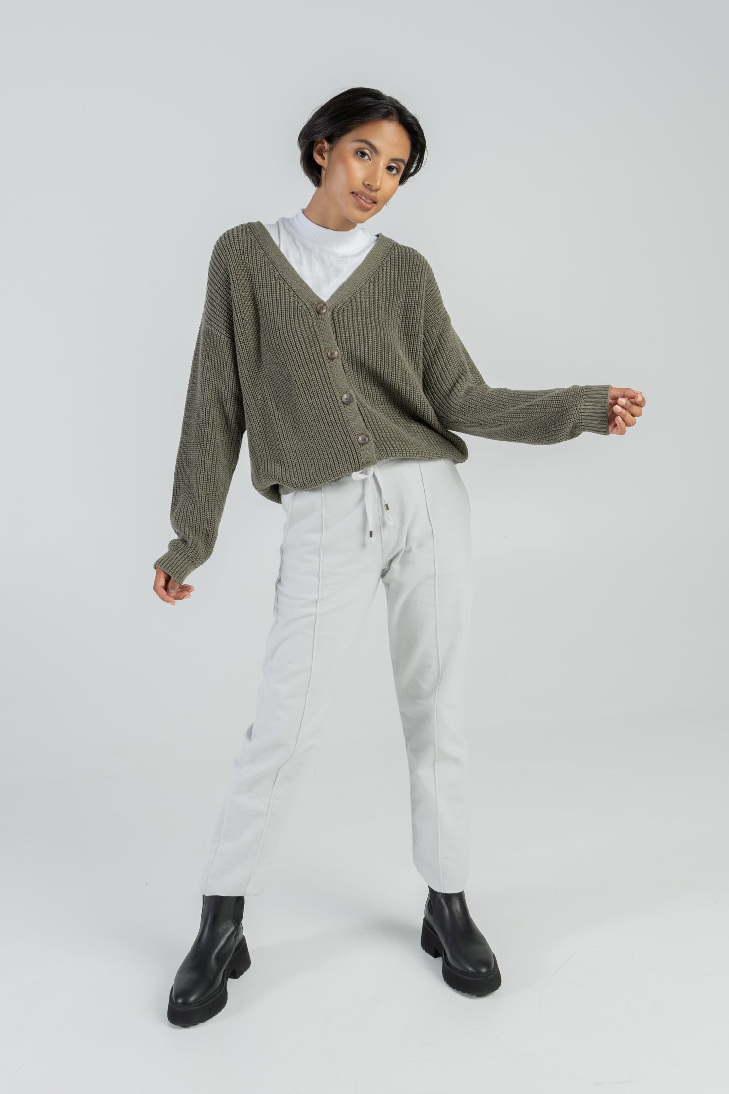 STORY OF MINE  Broek Straight Leg Lichtgrijs