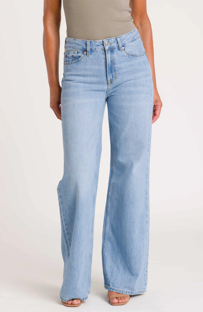 Jane relaxed flare jeans