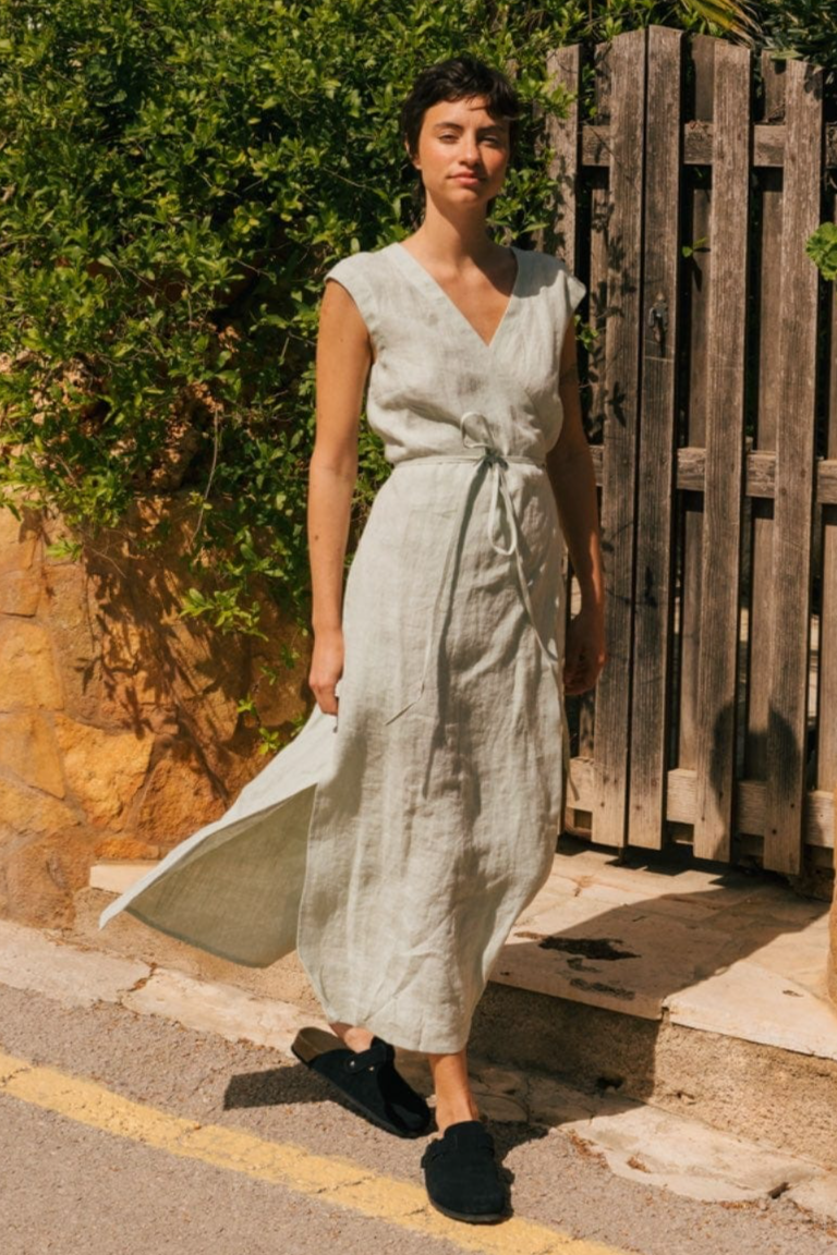 AmourLinen  Jurk Mid Length Aurora Saliegroen