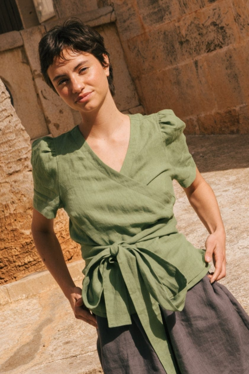 AmourLinen  Wikkeltop Elisa Matcha Groen