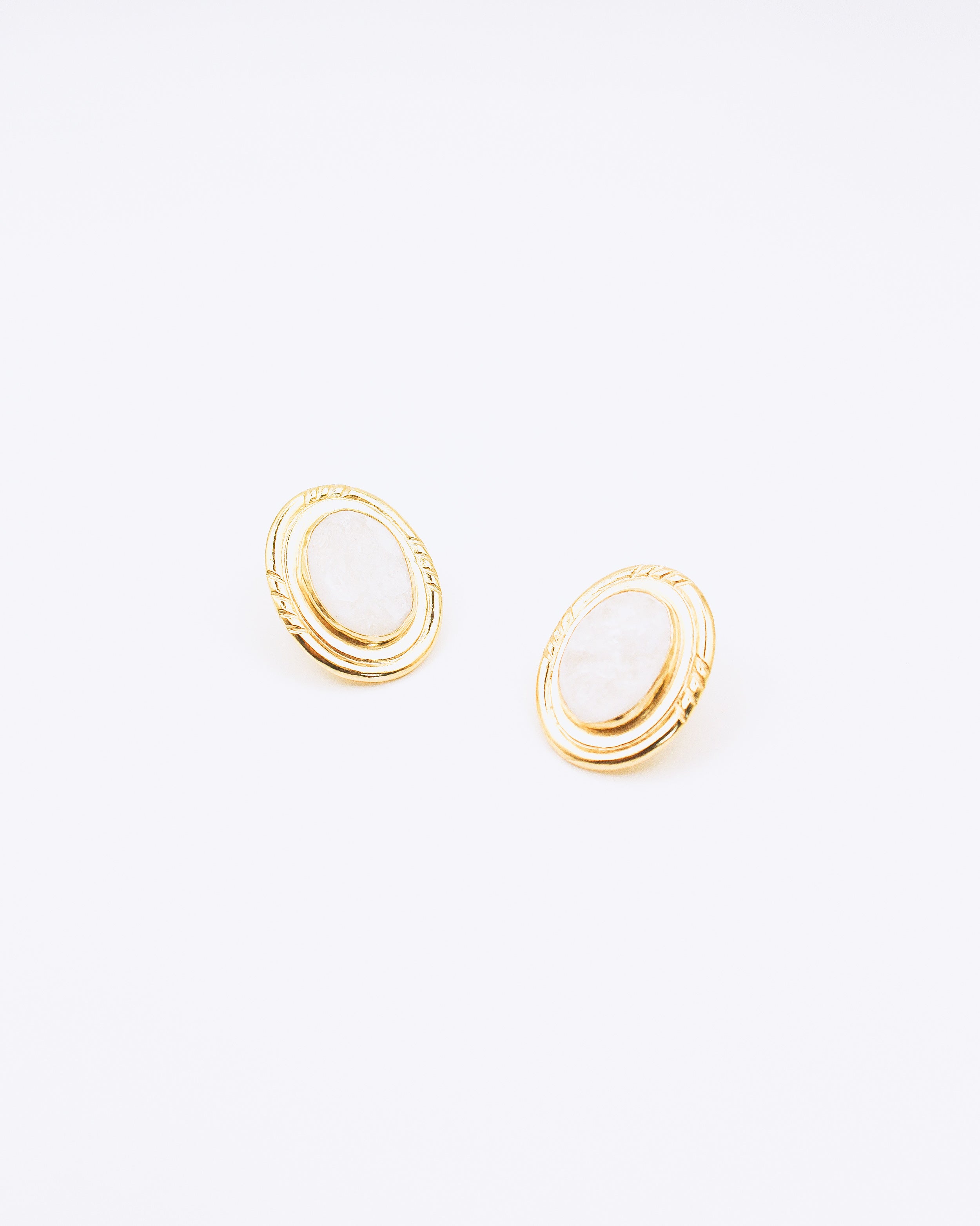 monroe earrings