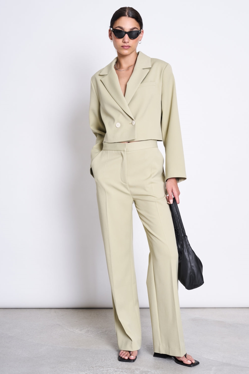 JAN 'N JUNE  Wijde Broek Coralia Pistache Groen