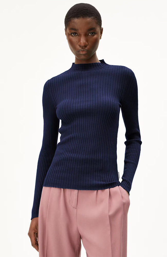 ARMEDANGELS Alaania Top - Marineblauw