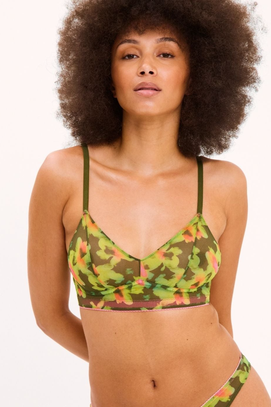 Understatement Vegan Bralette - Olijfgroen