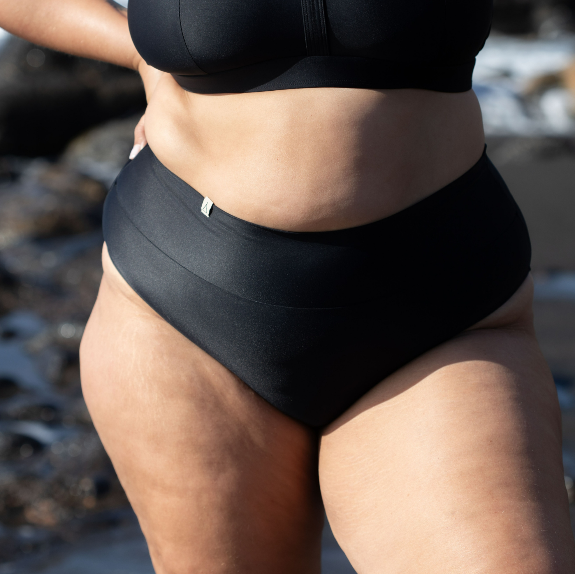 Inaska Vegan Bikinibroekje Zwart