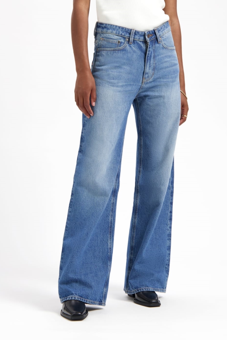 Kuyichi  Jeans Loose Flare Harper Rosebowl Blauw