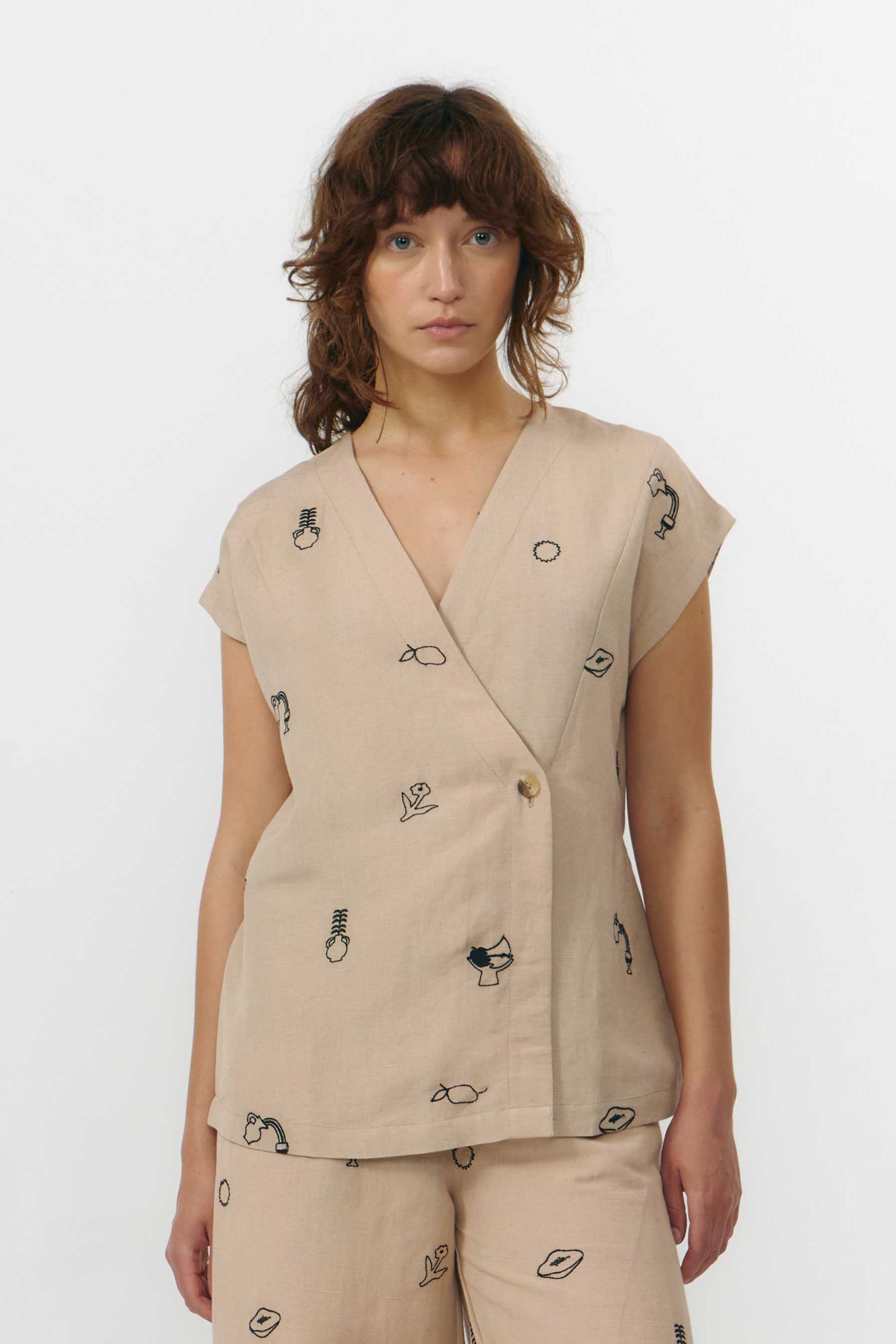 SUITE13LAB  Gilet Kiso Met Borduurwerk, Beige