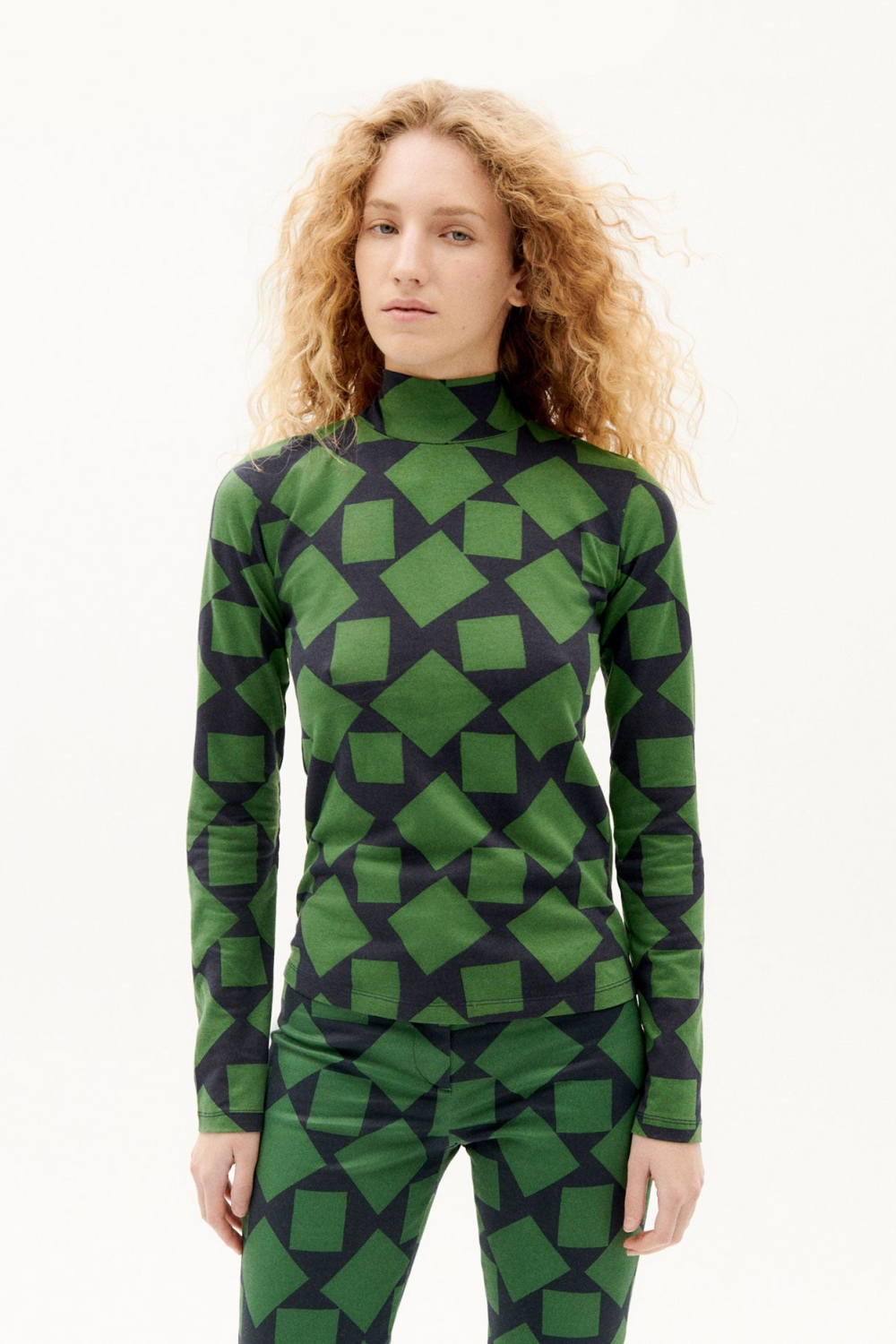 Thinking MU  Top Ellen Squares Groen