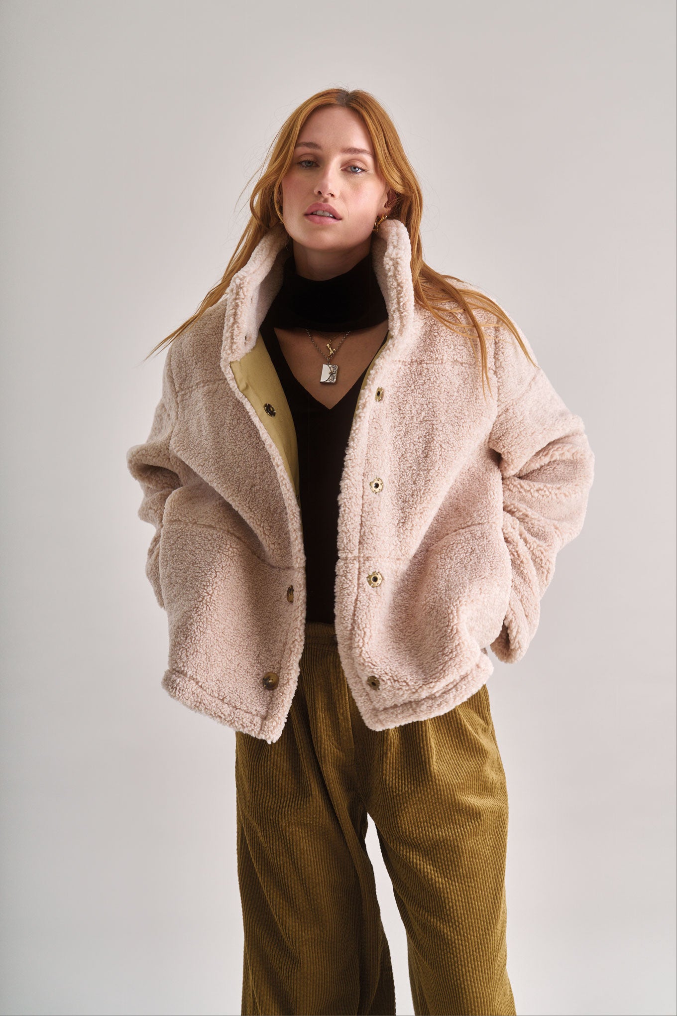 KOMODO  Jas Isobel Zandbeige