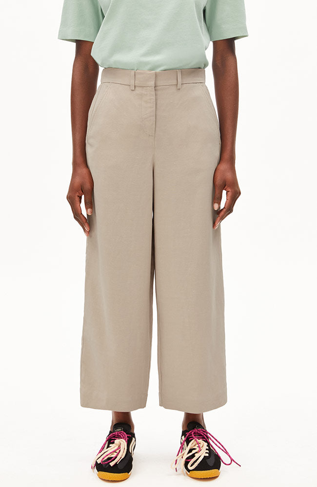 ARMEDANGELS  Broek Caarunus Lino Zandsteen