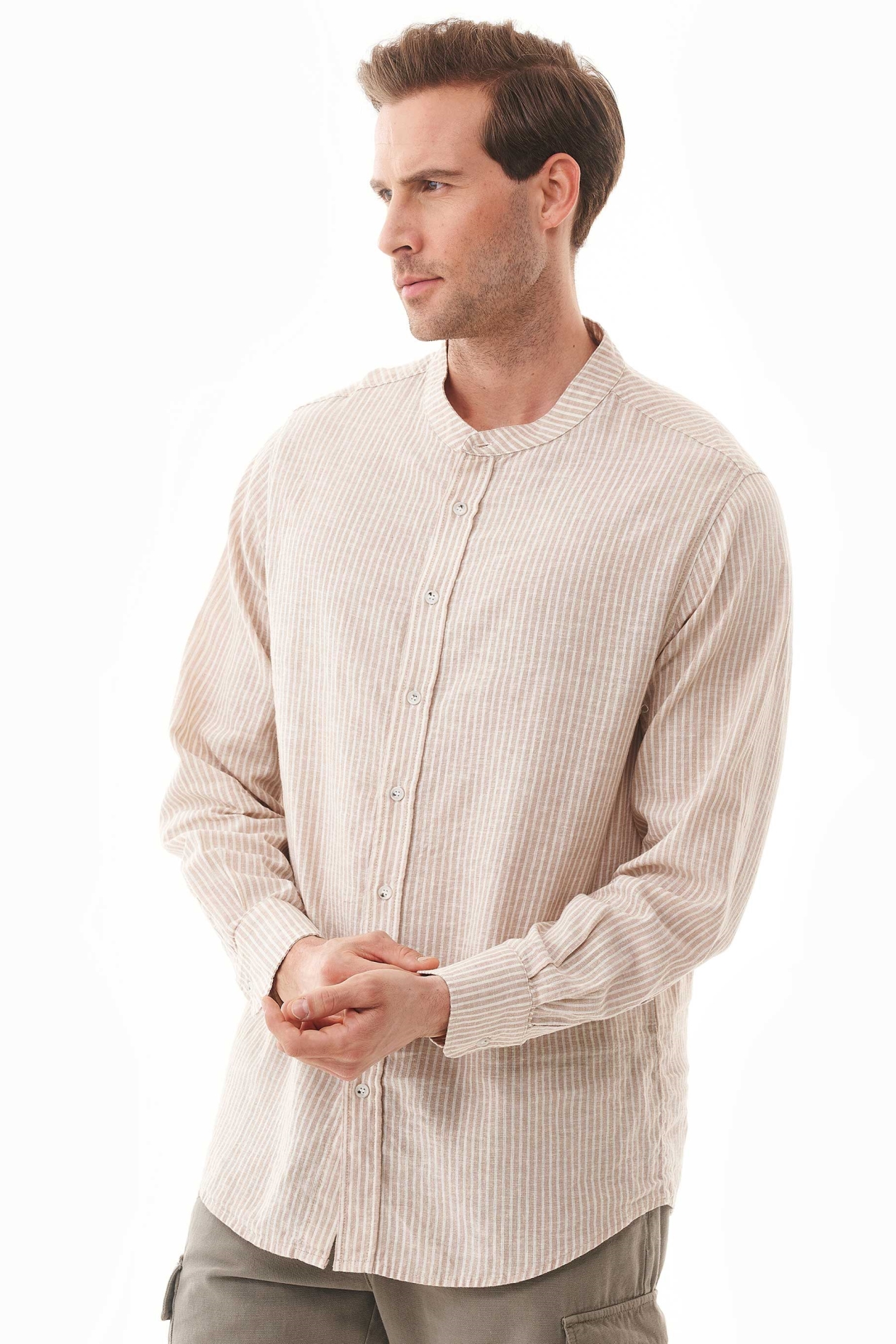 ORGANICATION mannen vegan Shirt Met Strepen Zand Ecru