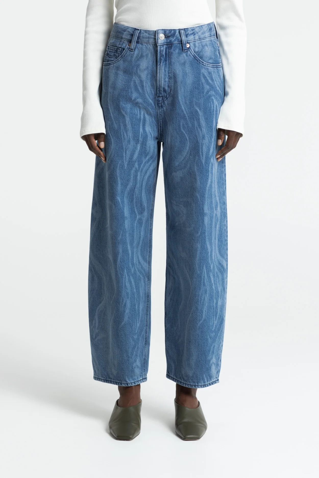 Kings of Indigo  Leila Elliot Jeans In Laserblauw