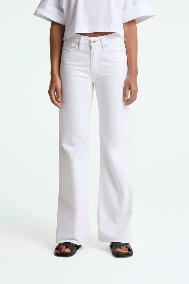 Kings of Indigo  Jeans Jane Relaxed Flare Wit