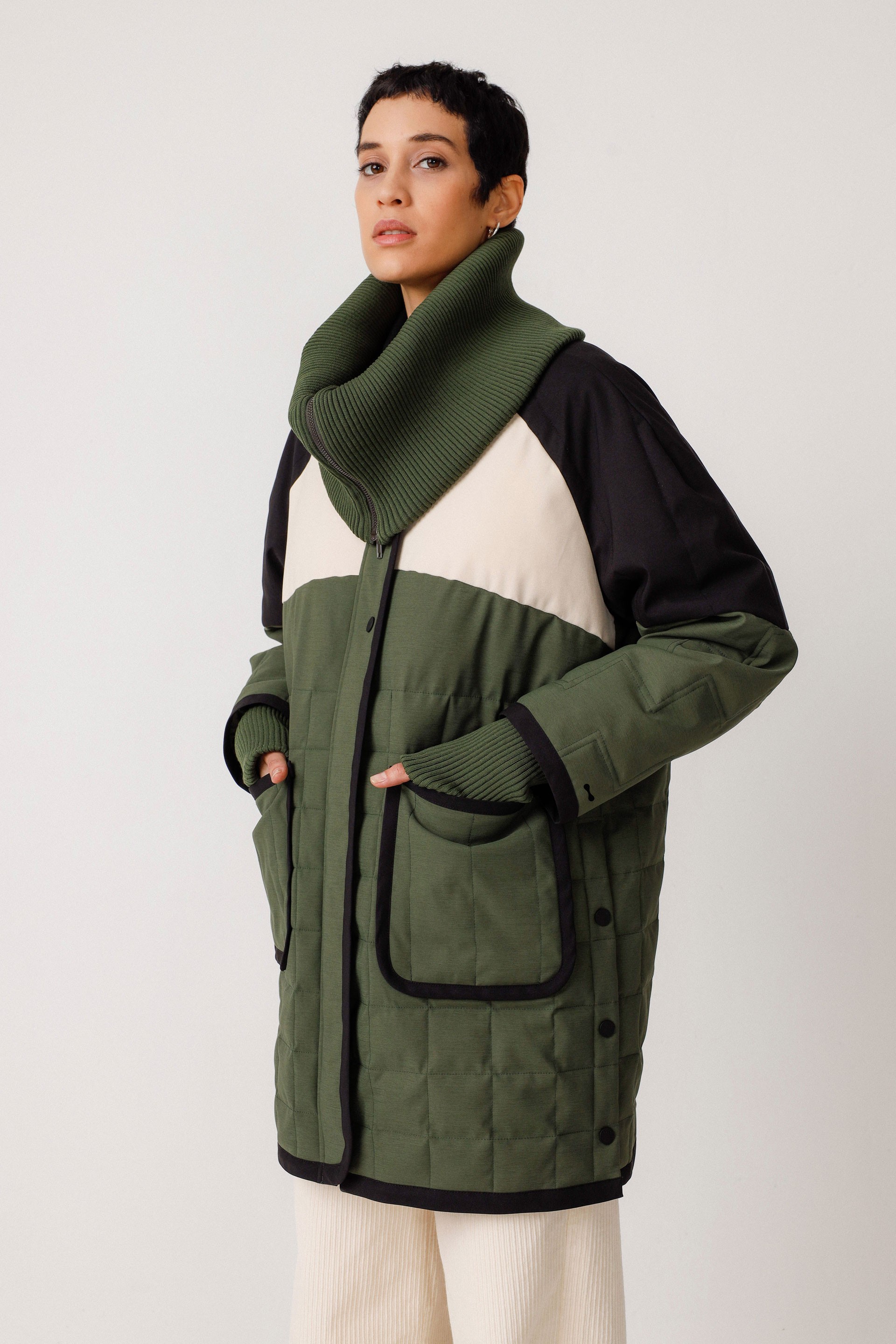 SKFK  Coat Edurra Tricolor Short Green