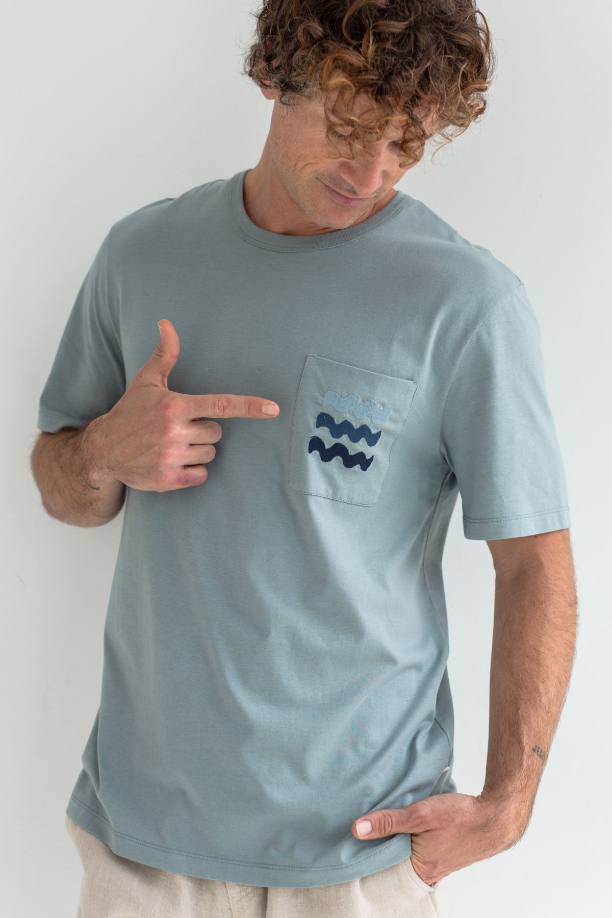 TWOTHIRDS mannen vegan T-Shirt Dunmoran Zeeblauw