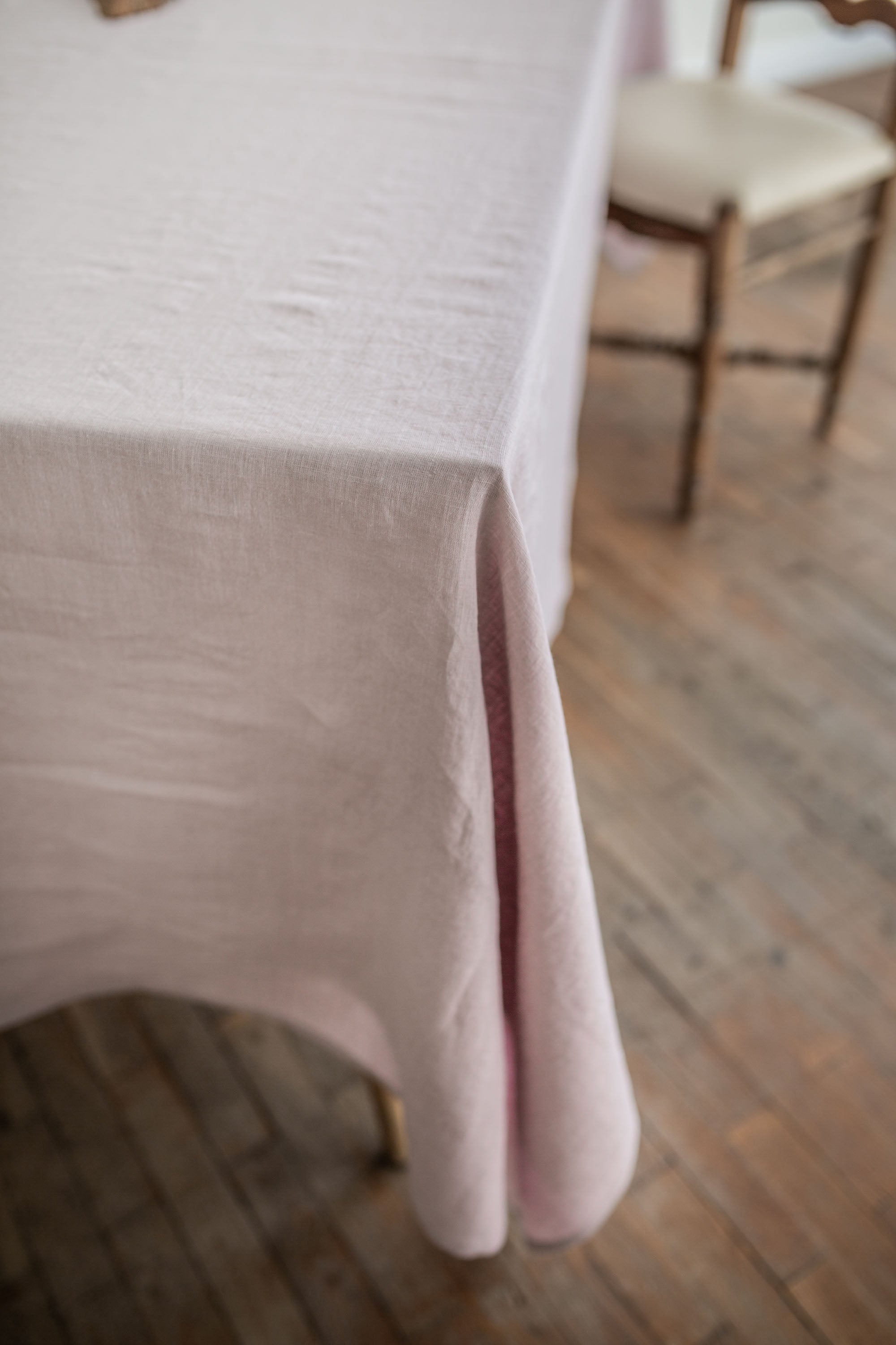 AmourLinen  Linnen Tafelkleed Dusty Rose
